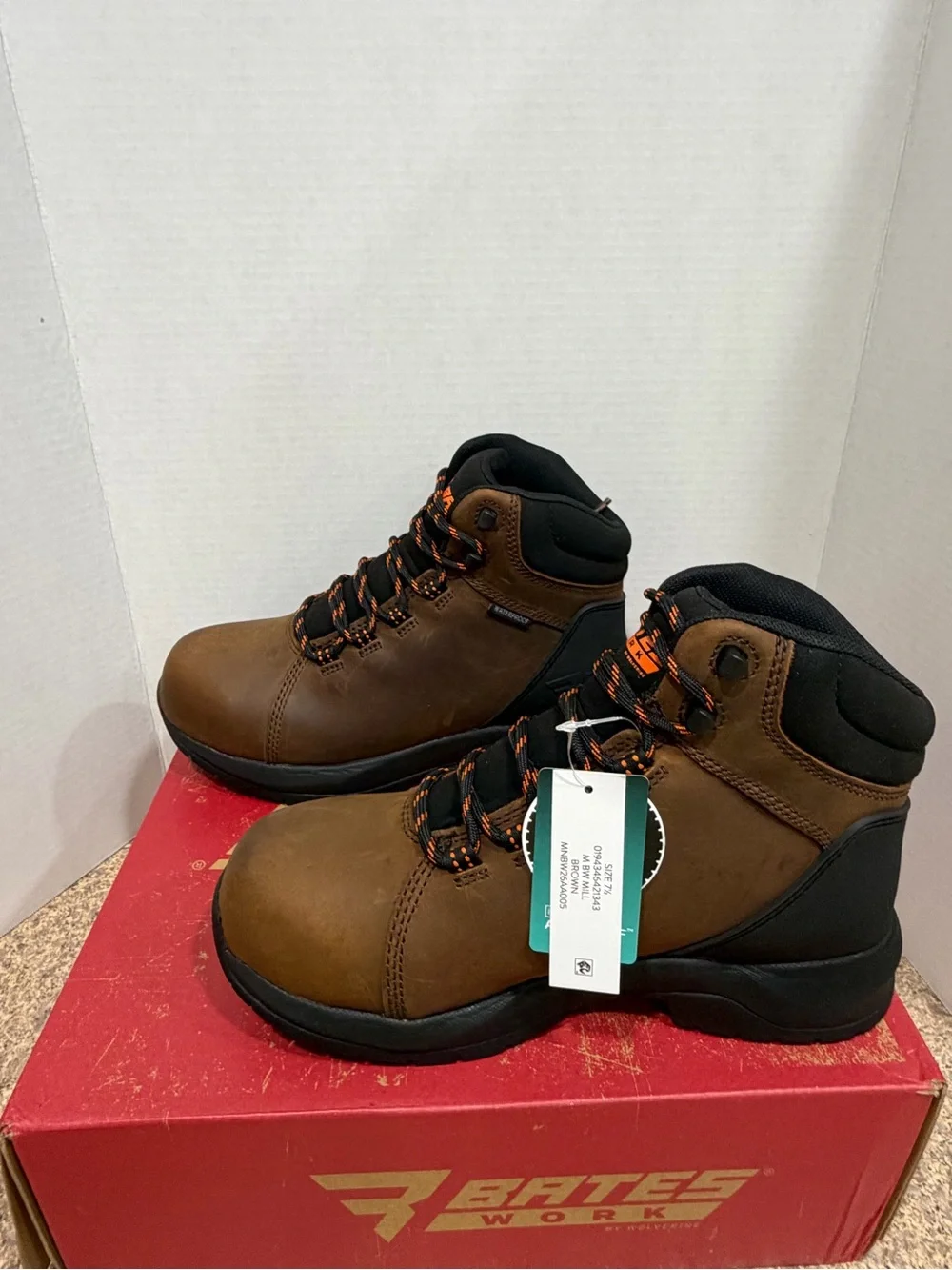 NWT Bates Work Mill Waterproof Composite Toe Leather Work Boots Men’s 7.5 Brown